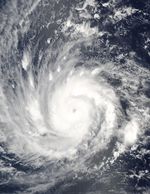Tifón Sudal (03W) al este de las Filipinas