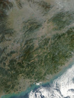 Incendios y calima en China suroriental