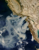 Incendios y humo en California Meridional