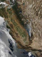 Incendios McNalley y Pines en California