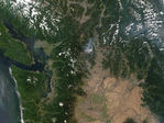 Humo de incendios de Alaska a través del norte de Canadá